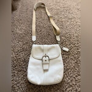 Elegant White Crossbody Bag